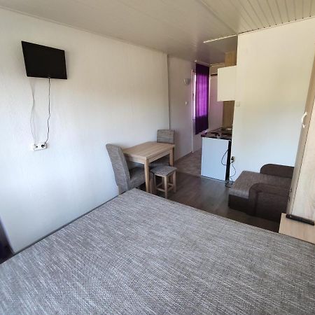 שיופוק Ozone Apartman מראה חיצוני תמונה