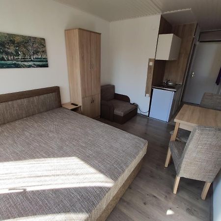 שיופוק Ozone Apartman מראה חיצוני תמונה