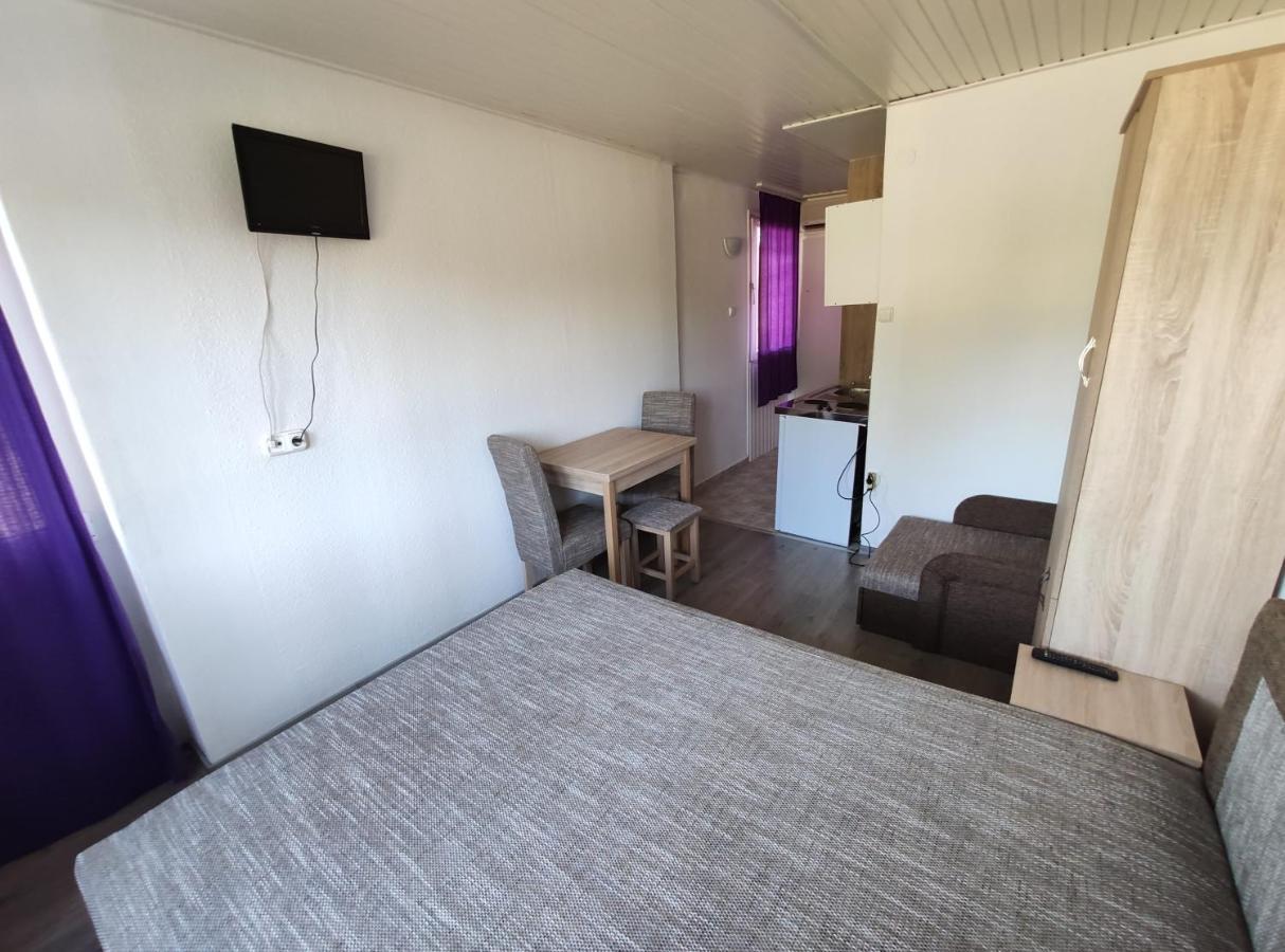 שיופוק Ozone Apartman מראה חיצוני תמונה