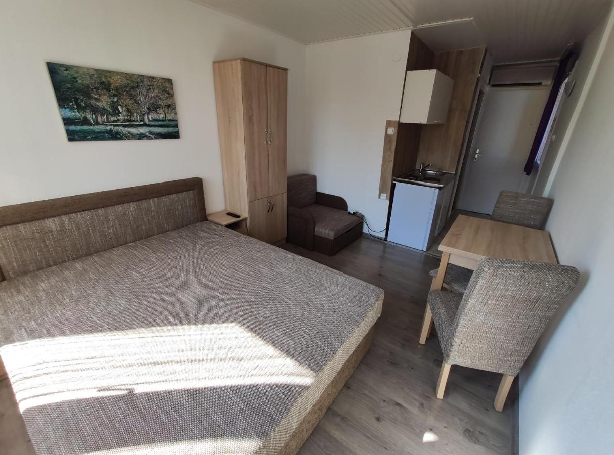 שיופוק Ozone Apartman מראה חיצוני תמונה